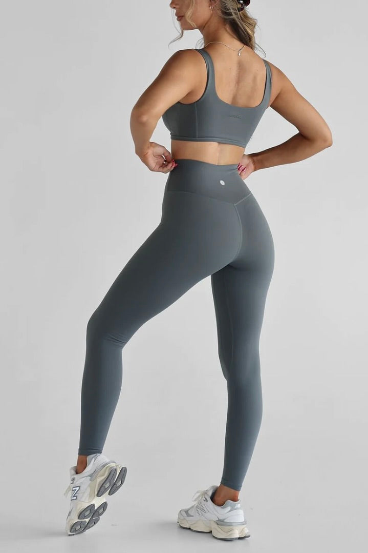 Leelo Active Full Length Legging- Haze– HyperLuxe Activewear